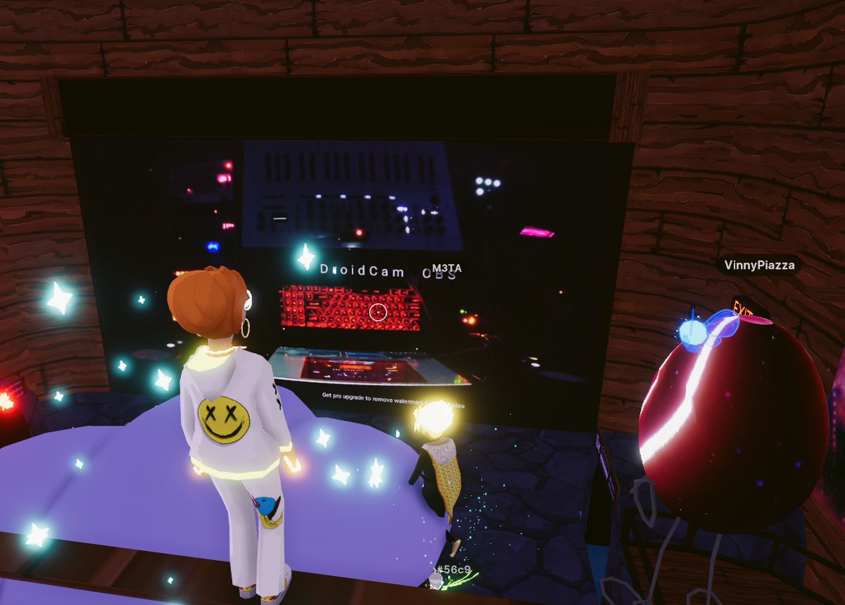 Potradamus's tweet photo. Here @innkeeperdoteth hanging with my DCL fam!!! Come join!! (137,-2)❤️🔥❤️🔥❤️❤️❤️❤️
0x26871b48eDAD35F81901AB9002E656e594397e7d
#decentraland #decentralanders #MusicNFTs https://t.co/9eriWzgmsK