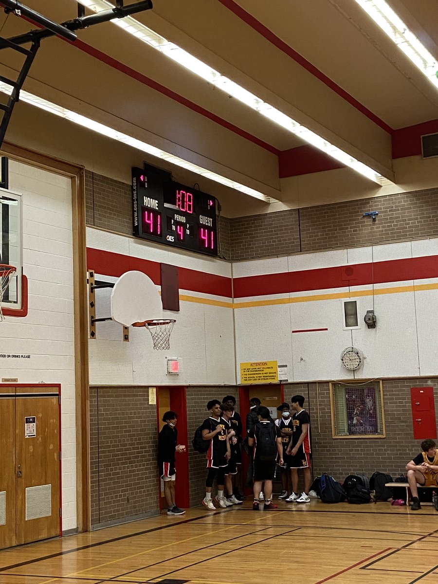 York Memorial CI (@yorkmemo_tdsb) on Twitter photo Hey Memo happening now, exciting junior boys basket game against ECI. 1 minute left to go! Letās go Memo! <a href="/tdsb/">Toronto District School Board</a> <a href="/LC1_TDSB/">Learning Centre 1</a> <a href="/ymcimustangs/">York Memorial C.I.</a> Hey Memo happening now, exciting junior boys basket game against ECI. 1 minute left to go! Letās go Memo! <a href="/tdsb/">Toronto District School Board</a> <a href="/LC1_TDSB/">Learning Centre 1</a> <a href="/ymcimustangs/">York Memorial C.I.</a>