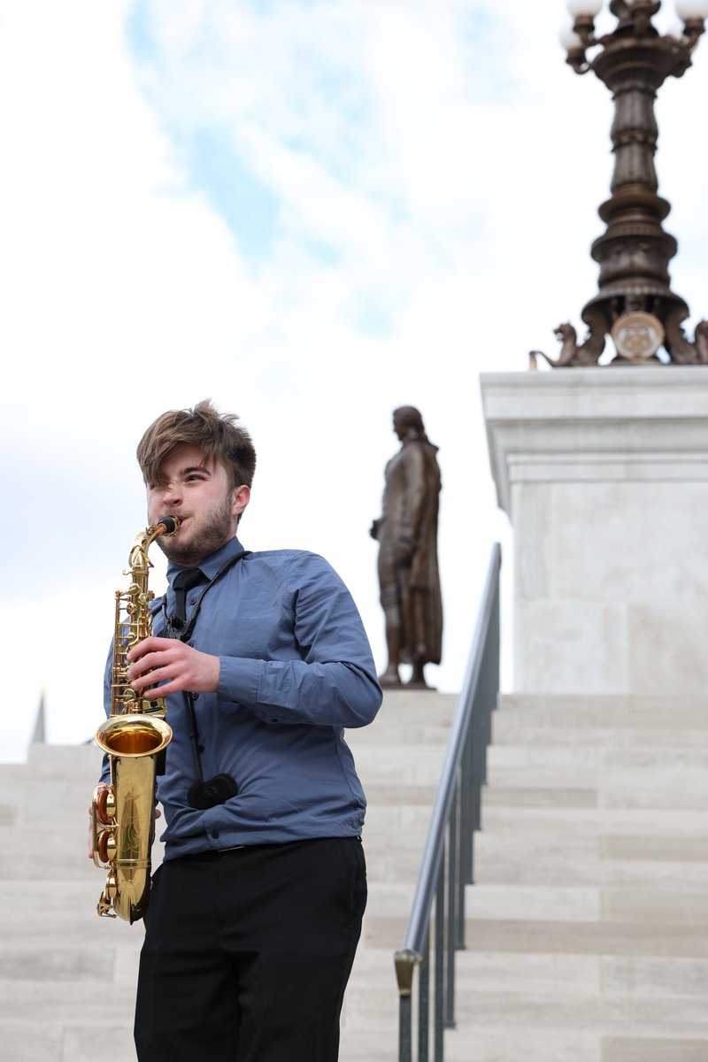 JCSchools_'s tweet image. .@North_Tweets &amp;amp; @jeffcityjayband Jazz Band did a wonderful job today performing at the #MoCapitol for Music Education Advocacy Day! Music is such an important part of JC Schools and we are proud to have such excellent music programs! #WeAreJCSchools #Proud2BNorthies #JayPride