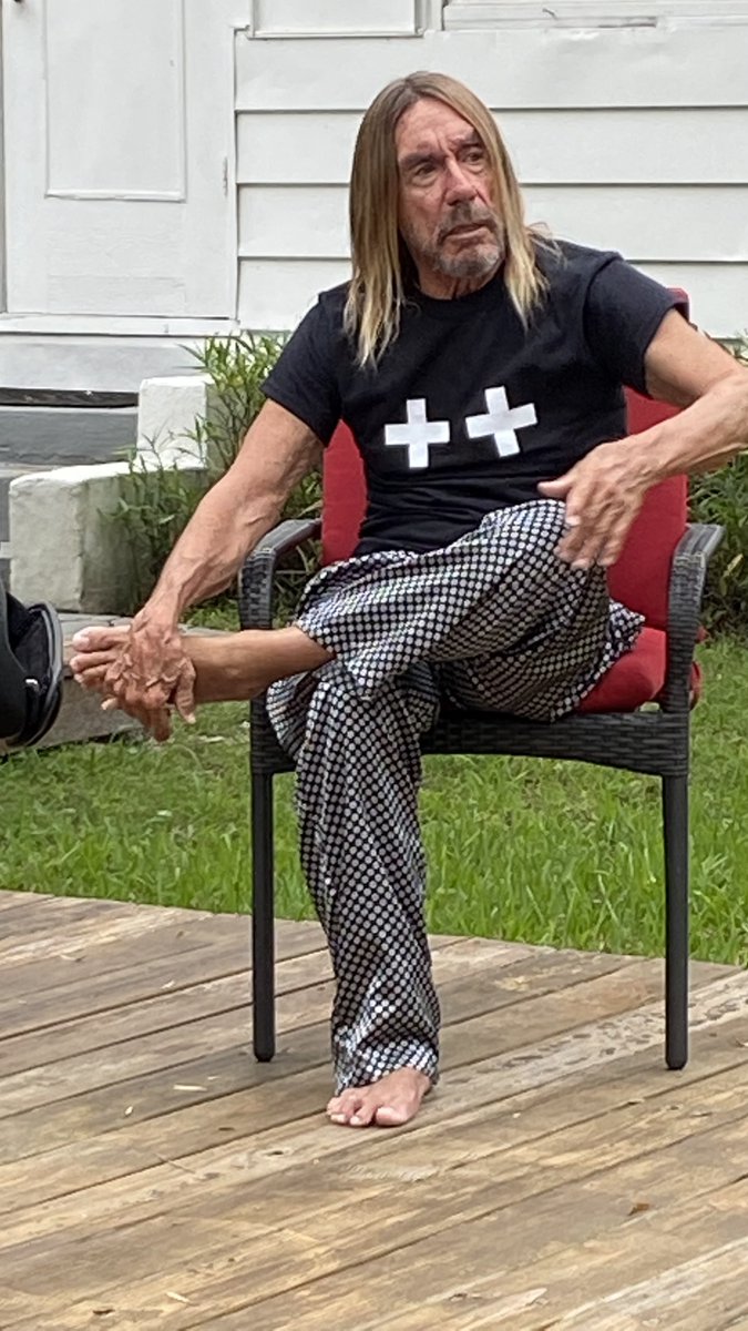 trupatrupaband's tweet photo. This made our day: Mr @IggyPop in a Trupa Trupa t- shirt! The trendsetter that he is!🙈 https://t.co/DvyIHCv4bS