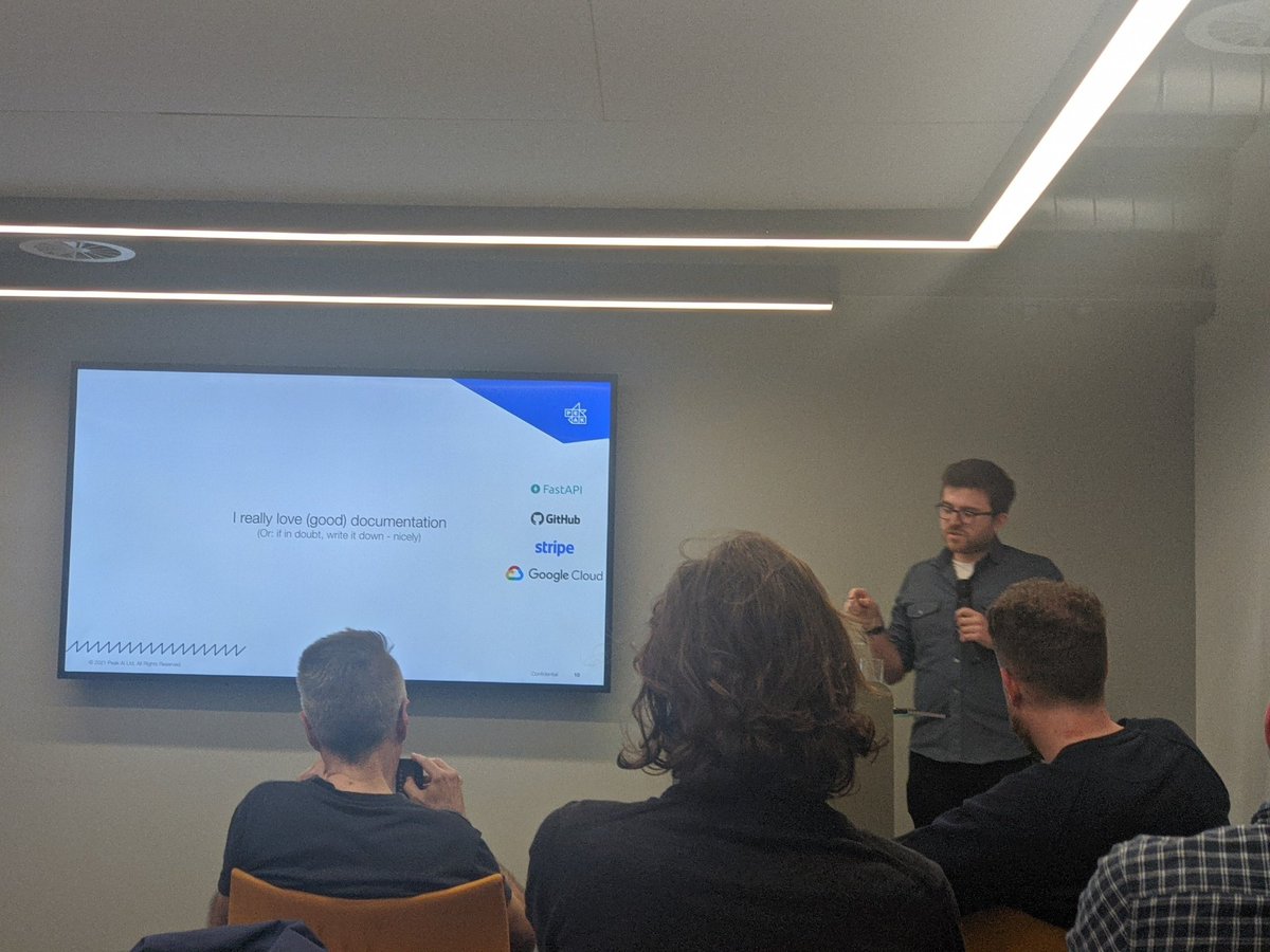 LK_Fitzpatrick's tweet photo. Last talk of the night @Manc_ML is the excellent @MarklDouthwaite highlighting some brilliant lessons learned through a career in Data Science and Machine Learning Engineering. Remember, your customers are often not your users! (And good documentation!) #GreatLessons #DataScience https://t.co/mtwN3vbqGr