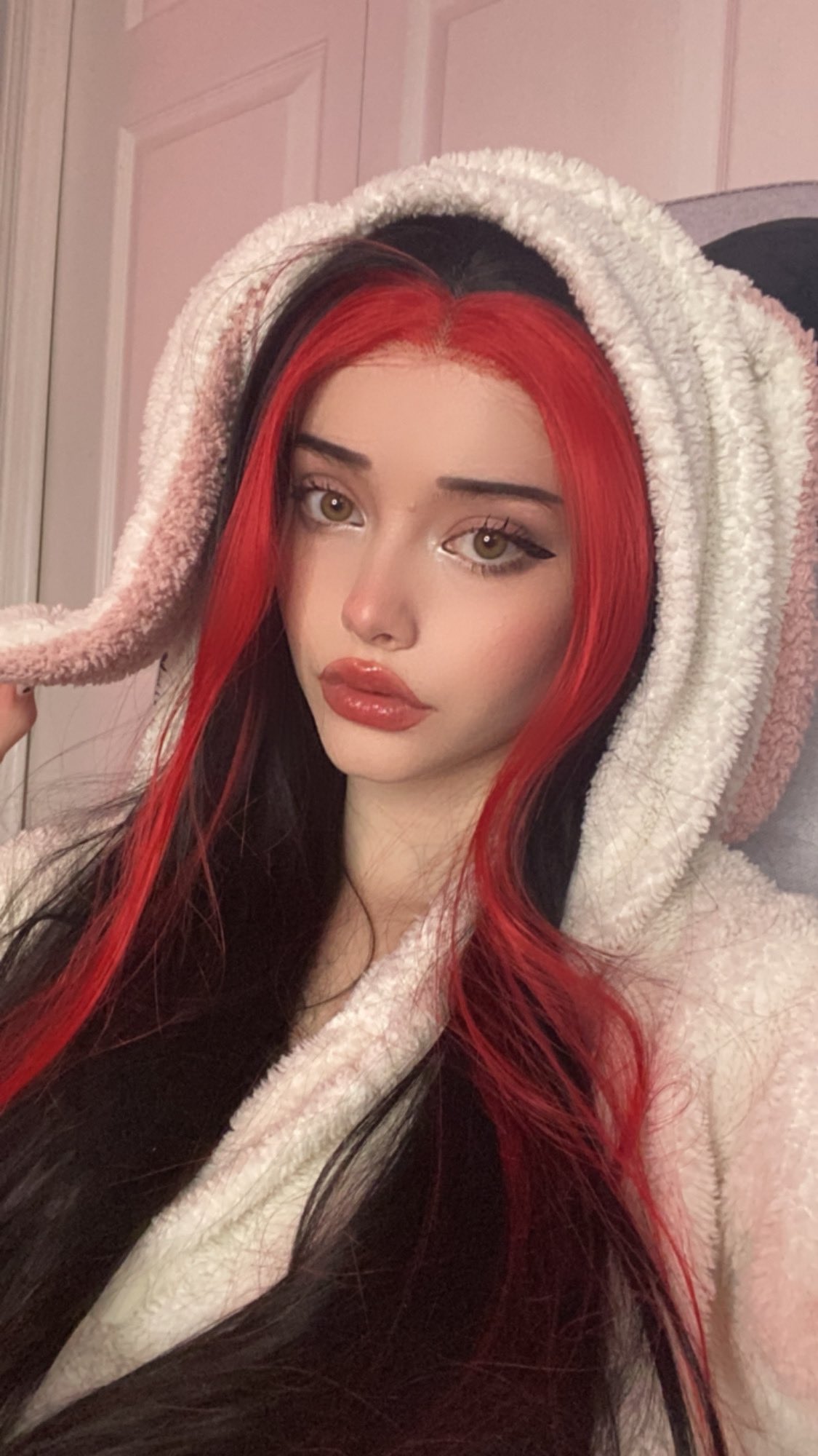 Lauren Burch♡ on Twitter: "Wigs r cute https://t.co/cHtr1eO3cy" / Twitter