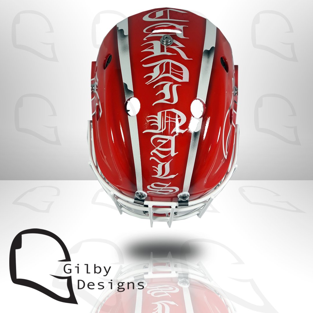 GilbyDesigns's tweet photo. New lid for @luvernehockey in southwestern Minnesota.
#goaliemask #goalie #gilbydesigns #loveyourlid #luverne #cardinals https://t.co/RVxjGaetbX