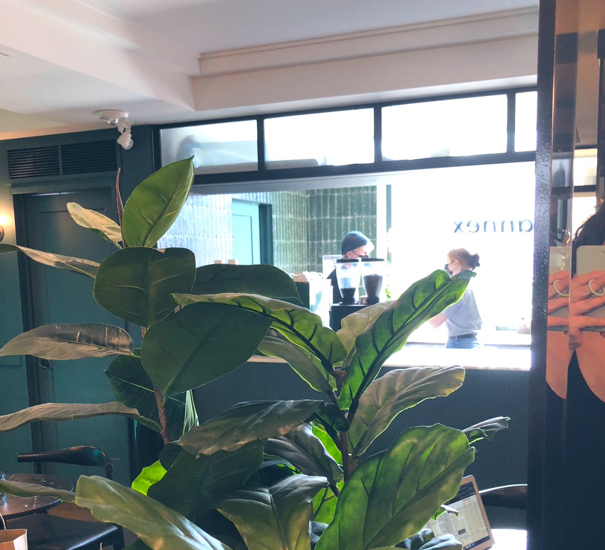 AstridLillyShow's tweet photo. We spent the day with the super talented celebrity latte artist Barista Brian and cannot wait to show you what he created!
#AstridAndLilly #Latte #LatteArt #queerartist https://t.co/Q42jsvjdQx