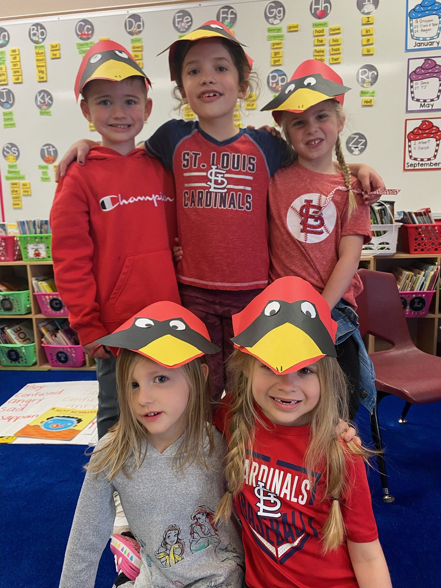 JWEwolves's tweet photo. Let’s go Cardinals! ⚾️
#STLCards https://t.co/Nfb25kcfVb