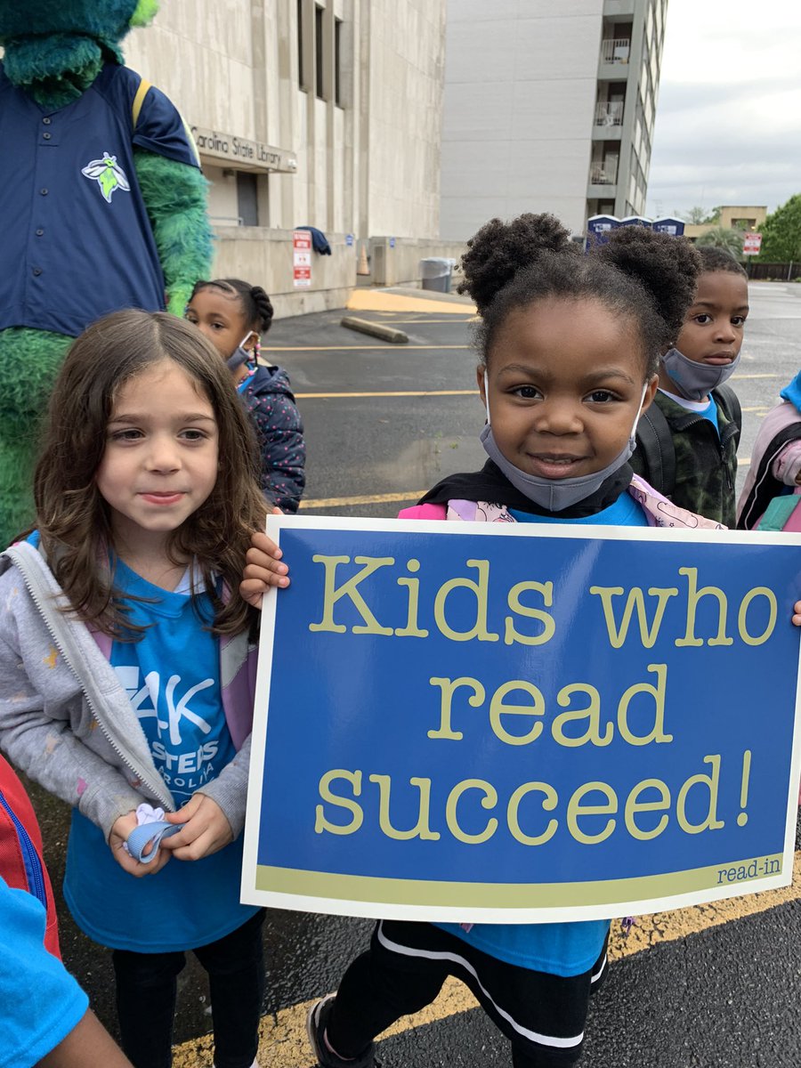 MotStrick's tweet photo. Great day at the 2022 SC Read In!!!! #4Krocks https://t.co/eDXvV3KpaF