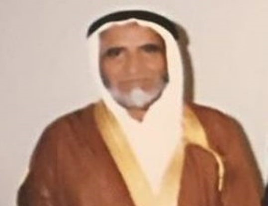 salehh1958's tweet photo. 4 ـ ممن #رحلوا_في_رمضان في 18_9_1440 ودعنا الخال #صالح_محمد_الفقيه رحمه الله .. هذا الإنسان العصامي الذي رحل في صباه إلى الشرقية وهنالك شق طريق بالعمل الجاد والعصامية ، وكان خير سفير للقبيله هنالك بأخلاقه وتعامله وجوده ومواقفه العظيمة مؤثرا ومتأثر في خدمة الجميع .
 #فطورك_مع_من https://t.co/mMJSrKpXsz