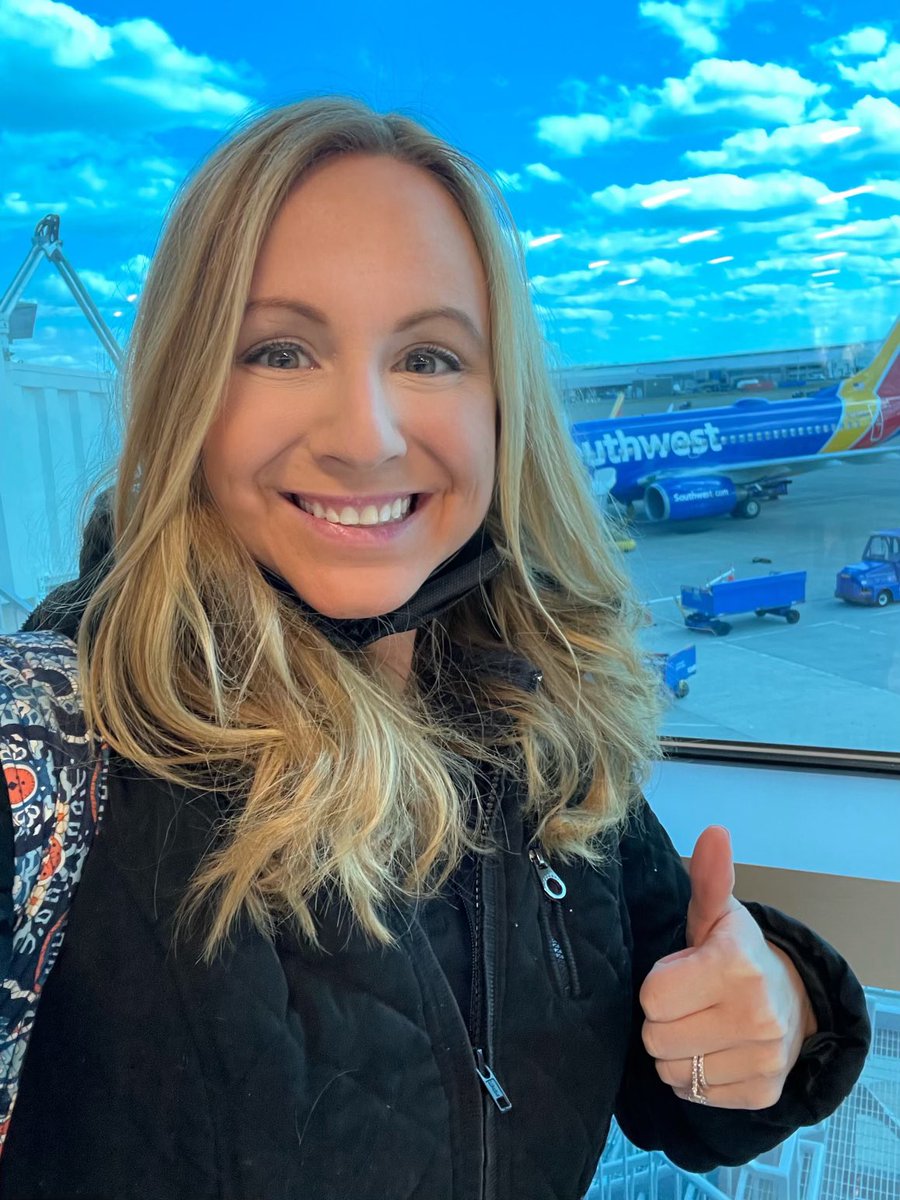DanielleBreezy's tweet image. NEXT STOP NYC! I’m going to be in studio filling in for the weather on @GMA and @ABCWorldNews this Friday, Saturday, and Sunday. Hope you will watch friends! 🗽☀️✈️ @wkrn