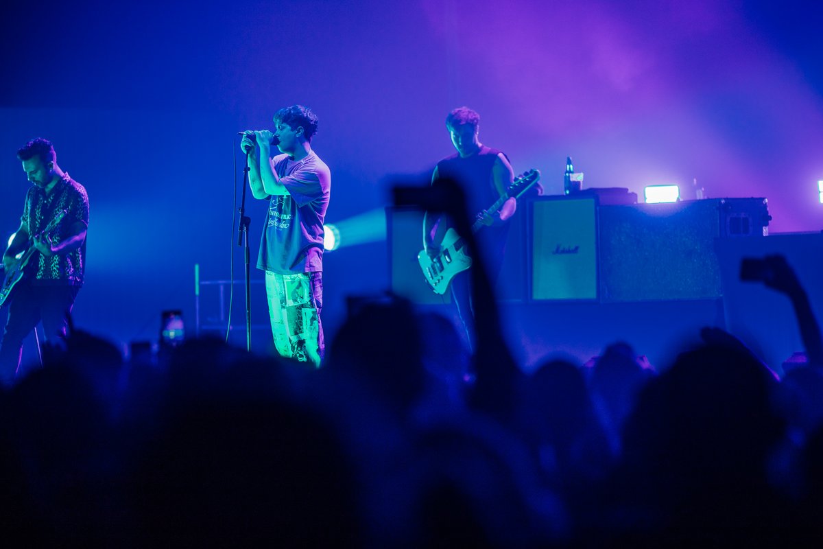 LiveNationPL's tweet photo. 💥To był niesamowity koncert!💥 @NBThieves porwali publiczność i zarazili wszystkich swoją energią⚡️! Już czekamy kiedy do nas wrócą!!!
#Liveisback #backonstage #itsgoodtobeback #liveconcert #livenationpoland https://t.co/YNOb5VkBWV