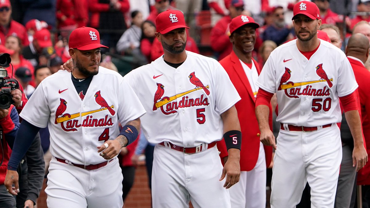 MLB's tweet image. This just looks right. #OpeningDay