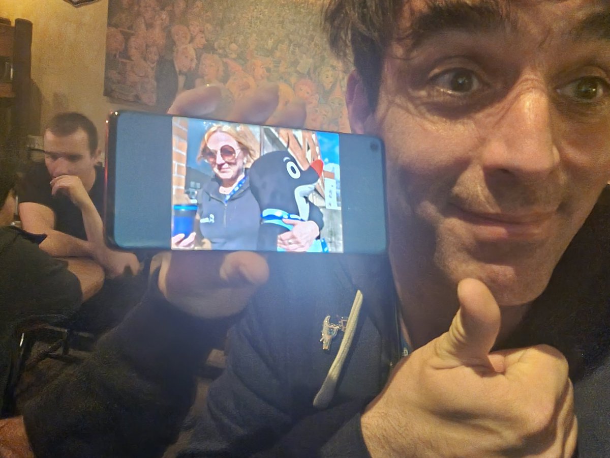 Finn Lewis tweet media