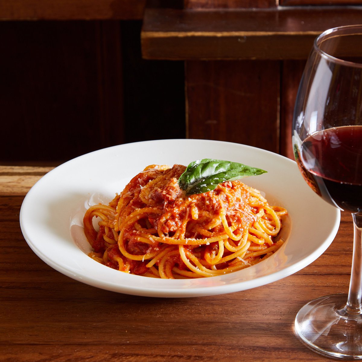 Here are the Thursday specials at <a href="/SUPPERnyc/">Supper Restaurant</a> (4/7) supperrestaurant.com/menu Please call 212 420-0040 for a reservation. Call 212 477-7600 for takeout &amp; delivery.