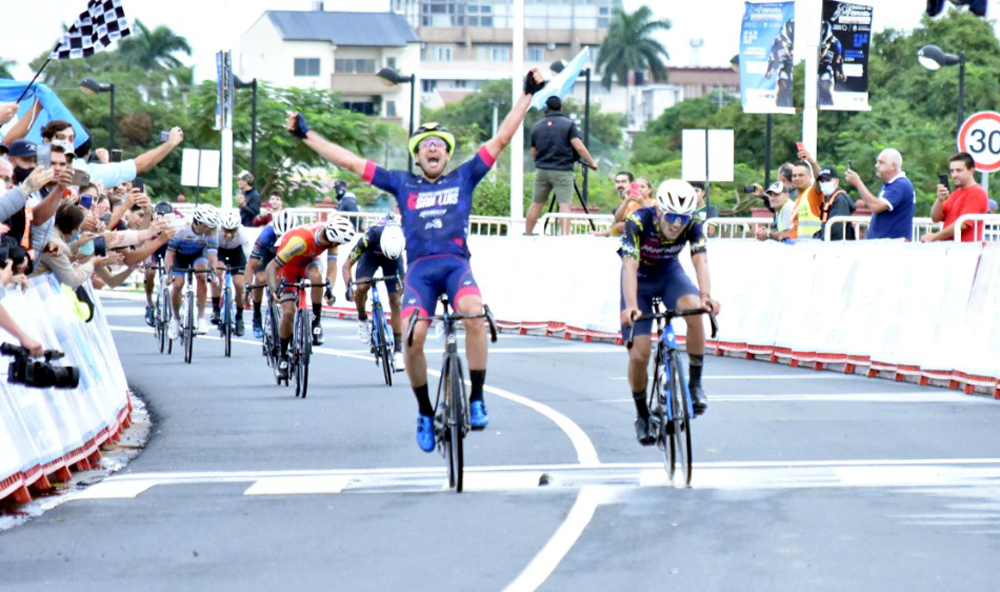 nuestrociclismo 🚴🏼 (@nuestrociclismo) on Twitter photo Vuelta Formosa 🇦🇷#Ciclismo <a href="/GobiernoFormosa/">Gobierno de Formosa</a>
Et.1🏁<a href="/FormosaTuCiudad/">Formosa Tu Ciudad</a> 138kms
1⃣@GadayLucas🇦🇷@EquipoContinentalSL 3h:06':50"
2⃣@Victorg1Oca.mpo🇨🇴@Team_Medellin
3⃣@Nicolas_Tivani🇦🇷AC Virgen Fátima
4⃣Roberto Benedetto🇦🇷<a href="/SATSAIDnacional/">SATSAID Nacional</a>
5⃣@Robigzon Oyola🇨🇴@InderMedellin m.t Vuelta Formosa 🇦🇷#Ciclismo <a href="/GobiernoFormosa/">Gobierno de Formosa</a>
Et.1🏁<a href="/FormosaTuCiudad/">Formosa Tu Ciudad</a> 138kms
1⃣@GadayLucas🇦🇷@EquipoContinentalSL 3h:06':50"
2⃣@Victorg1Oca.mpo🇨🇴@Team_Medellin
3⃣@Nicolas_Tivani🇦🇷AC Virgen Fátima
4⃣Roberto Benedetto🇦🇷<a href="/SATSAIDnacional/">SATSAID Nacional</a>
5⃣@Robigzon Oyola🇨🇴@InderMedellin m.t