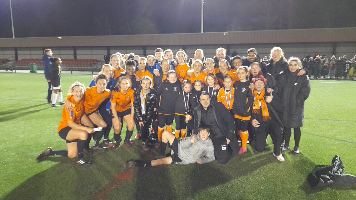 TOWN WIN!!!!

4-2 ON PENS!!!