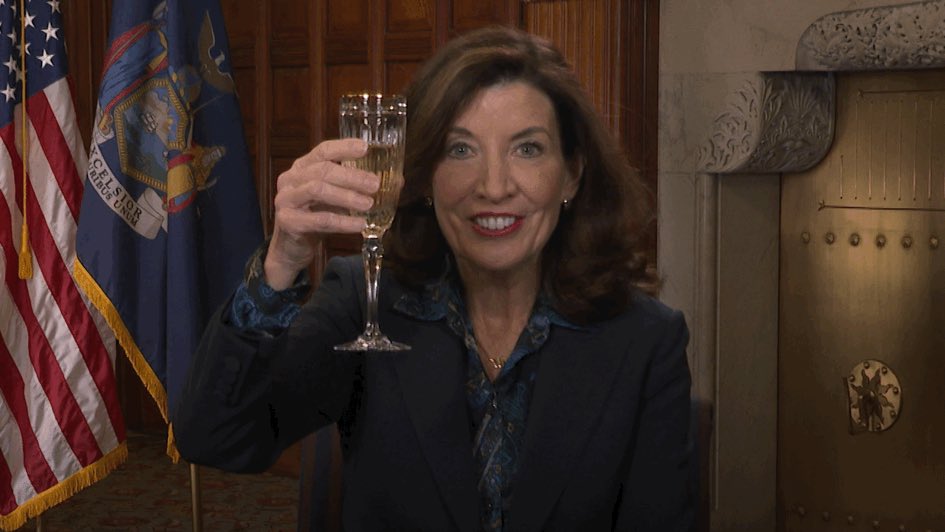 Governor Kathy Hochul tweet media
