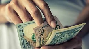 MaximilianLex4's tweet photo. Step by step, without pause, the United States #dollar losing ground, all over the world. #Inflation
#CryptoCurrencies #Bitcoin #Ethereum #NFT #NFTs #NFTCommunity #OtherEconomy #OtraEconomia #Metaverse #Goldv https://t.co/49ufBKKdap