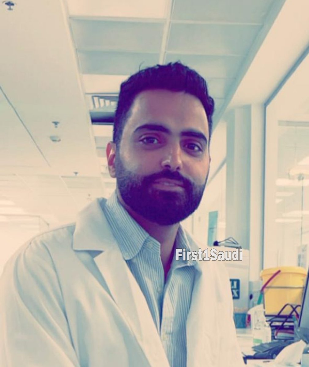 الباحث #السعودي
طلال العتيبي 🇸🇦
وأحد منسوبي التجمع الصحي الثالث في الرياض 🔸️أول سعودي تتاح له فرصة الممارسة العملية في مركز أبحاث التقنيه الحيوية التابع لحكومة فكتوريا في استراليا🔸️
ويعمل باحثنا على تقنيات متقدمة للتعديل الجيني الوراثي لمشاريع علمية ممولة من عدة جهات

كفو💐✌️