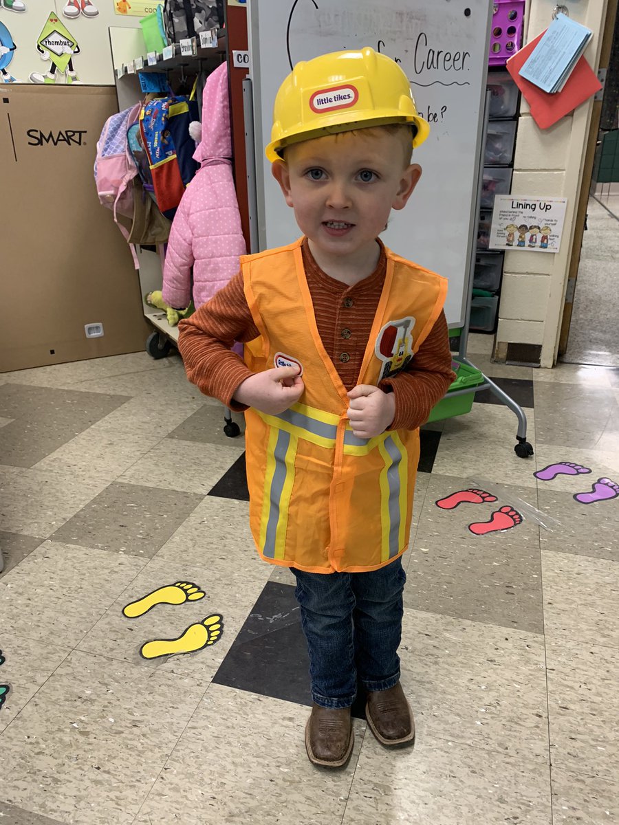 MPreschoolers's tweet photo. Hey, hey it’s career day in Prek! 🌟❤️ 

These little preschoolers have big plans for the future! #abccountdown #littlezeps #gozeps #ovescworking4you #misstaylorsclass https://t.co/rGs4qjaBXl