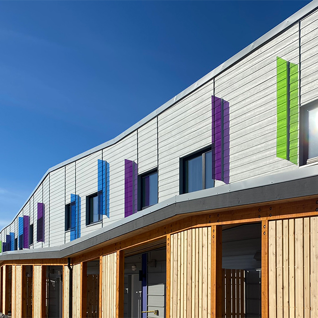 The first phase of this Urban Indigenous community project in Prince George has been completed and the first residents are living in the initial phase of 50 townhomes. dysarchitecture.com/news/