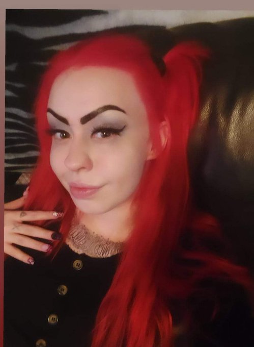 Making new lesbian XXX content today ??

#gothgirl #metalgirl #bi #horny #sensuality #petite #redhair
