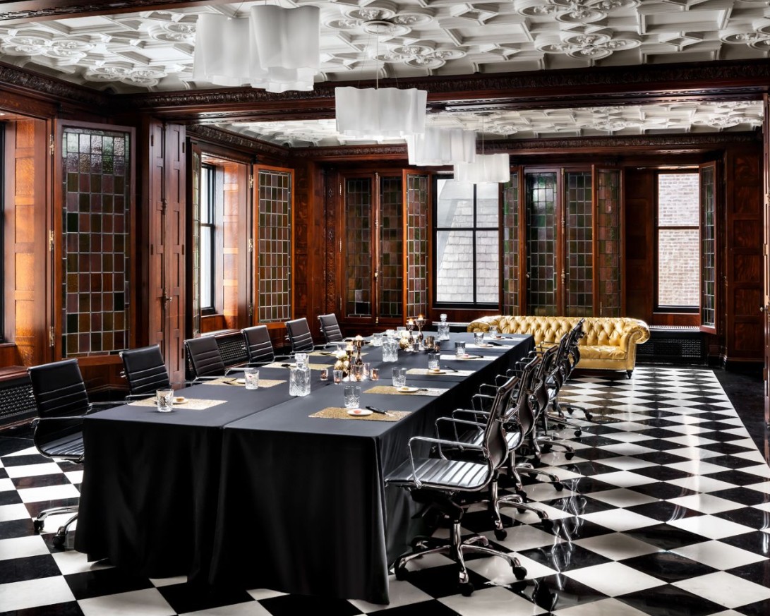 BlackstoneHotel's tweet image. Join us in celebrating Global Meetings Industry Day! As we look back on the past two years, we have a newfound appreciation for connecting with colleagues in-person. Click the link for more details on our meeting spaces.
 bit.ly/3NKXPxk  
#GMID2022 #MeetSafe