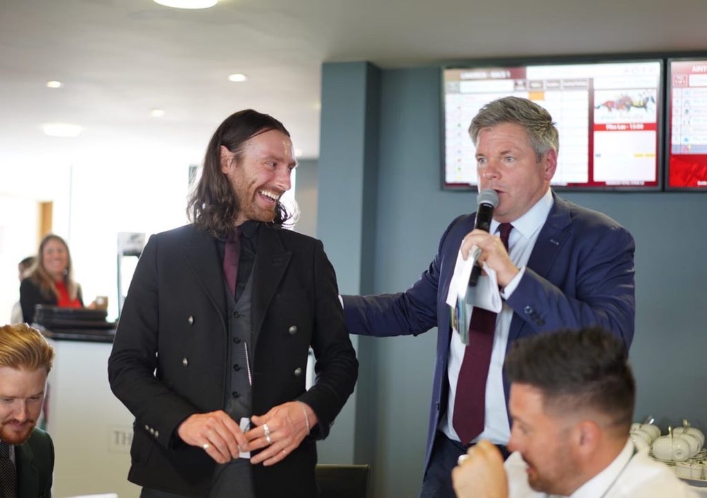 Fantastic opening day to the races! 

Big thank you to everyone who joined us in The Green Room today for our first Grand National event!

One day down, two to go! 

#GrandNational2022 #grandnational #hospitality #horseracing #aintree #aintreeraces #aintreeracecourse <a href="/Tom_Follows/">Tom Follows</a>