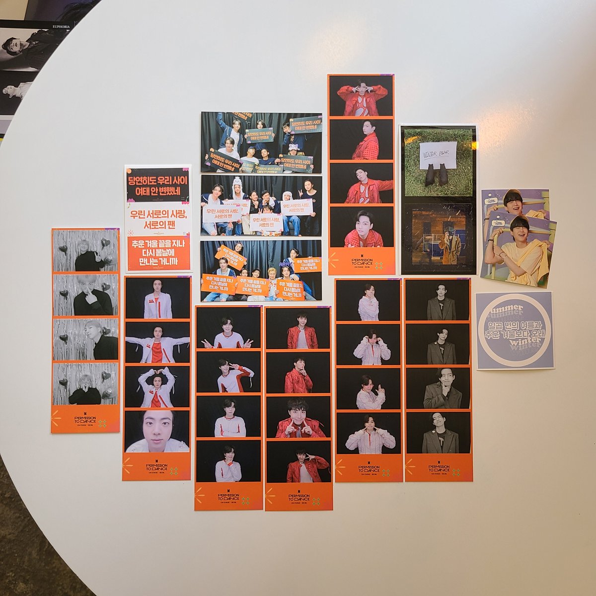 livexevol's tweet photo. 오렌지 점퍼에 우리 동구래미 꾸기 
유포리아 못 잃어 😭😭🧡🧡🧡
많은 분들 덕분에 선물 같은 4주년을 보낼 수 있어 감사 했습니다 ☺️🙏💜

@cafe_viaggio
@BEGIN_with_U
@giselle_613
@bolabe0613
@jimin_likebear
@CGV_taehyeong
#다시뜬햇빛_유포리아_4주년 https://t.co/kpFlxpV45h