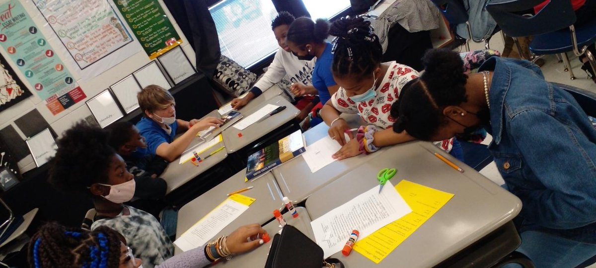 MitchellOssie's tweet photo. @twalters082181 Ms. K. Davis and her 6th Grade scholars are not letting up on ACAP preparation! They're engaged with blitzing materials to ensure they increase mastery! Let's Go OWM!!! https://t.co/8cqeTCh8bM