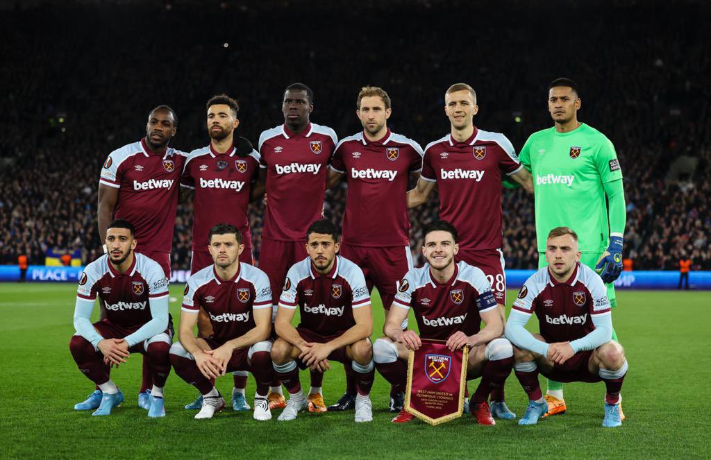 Michailantonio's tweet photo. When things don’t go your way you either fold or fight on. We’re still in this and next week we’re coming out swinging and getting that W. 💪🏾 #COYI https://t.co/nQzpqz2Kf8