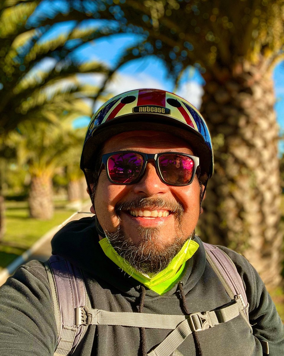 benarivas's tweet photo. El mejor remedio para el resfrío (de momento) cleteo y un poco de vitamina D #FelizJueves #Cleteo #ChaoGripe #SiATodo #HazTodoHazNada https://t.co/SOQxJwiCMQ