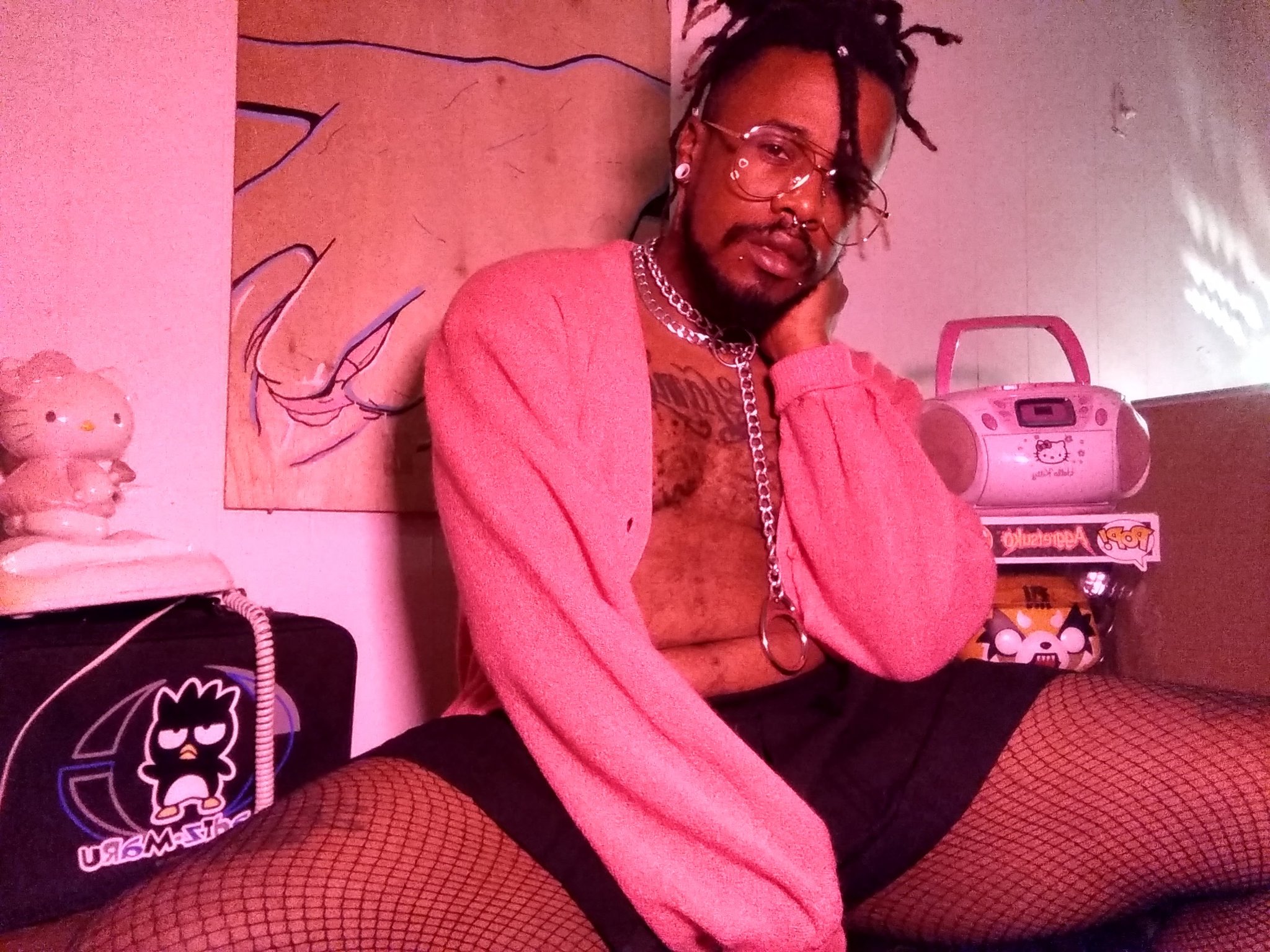 1 pic. 1v1 anyone?? #skirt #enby #theythem #nsfw #daddy #bnwo #aesthetic #fishnet #goon #gooner #daddydick #sizekink #blacked #bbc https://t.co/KsATtzkvfn