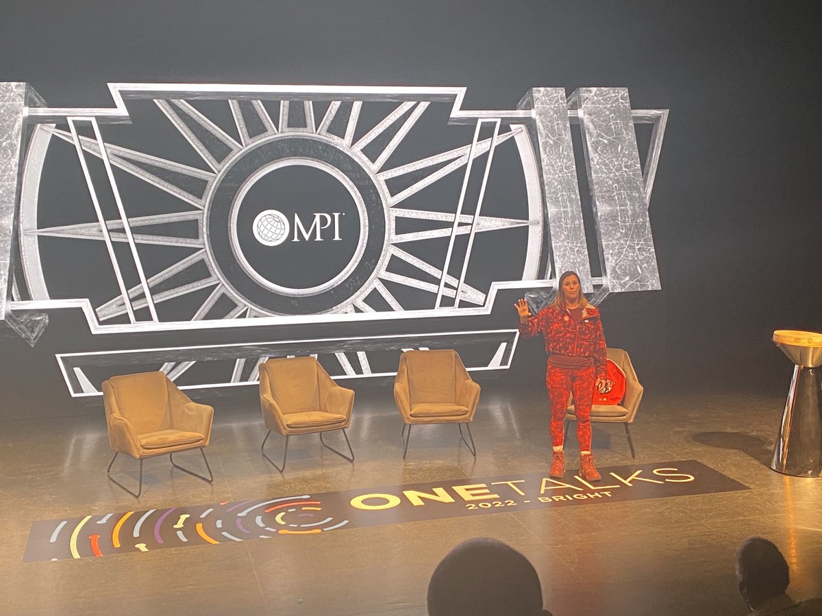 MPI Greater Calgary (@mpigcc) on Twitter photo Inspiring the crowd with her incredible stories and looking fab in her reds! #onetalks2022 <a href="/Catrionald/">Catriona Le May Doan, O.C., OLY</a> Inspiring the crowd with her incredible stories and looking fab in her reds! #onetalks2022 <a href="/Catrionald/">Catriona Le May Doan, O.C., OLY</a>