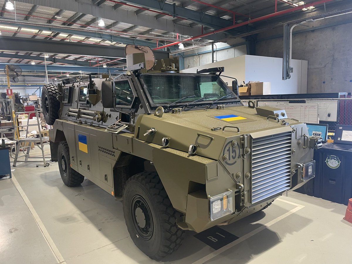 ThalesAustralia's tweet image. Proud to support the donation of Australian Bushmasters to Ukraine. Built by Thales in Bendigo, our team in Brisbane has worked around the clock to have them ready for airlift to Ukraine today. #australianmade