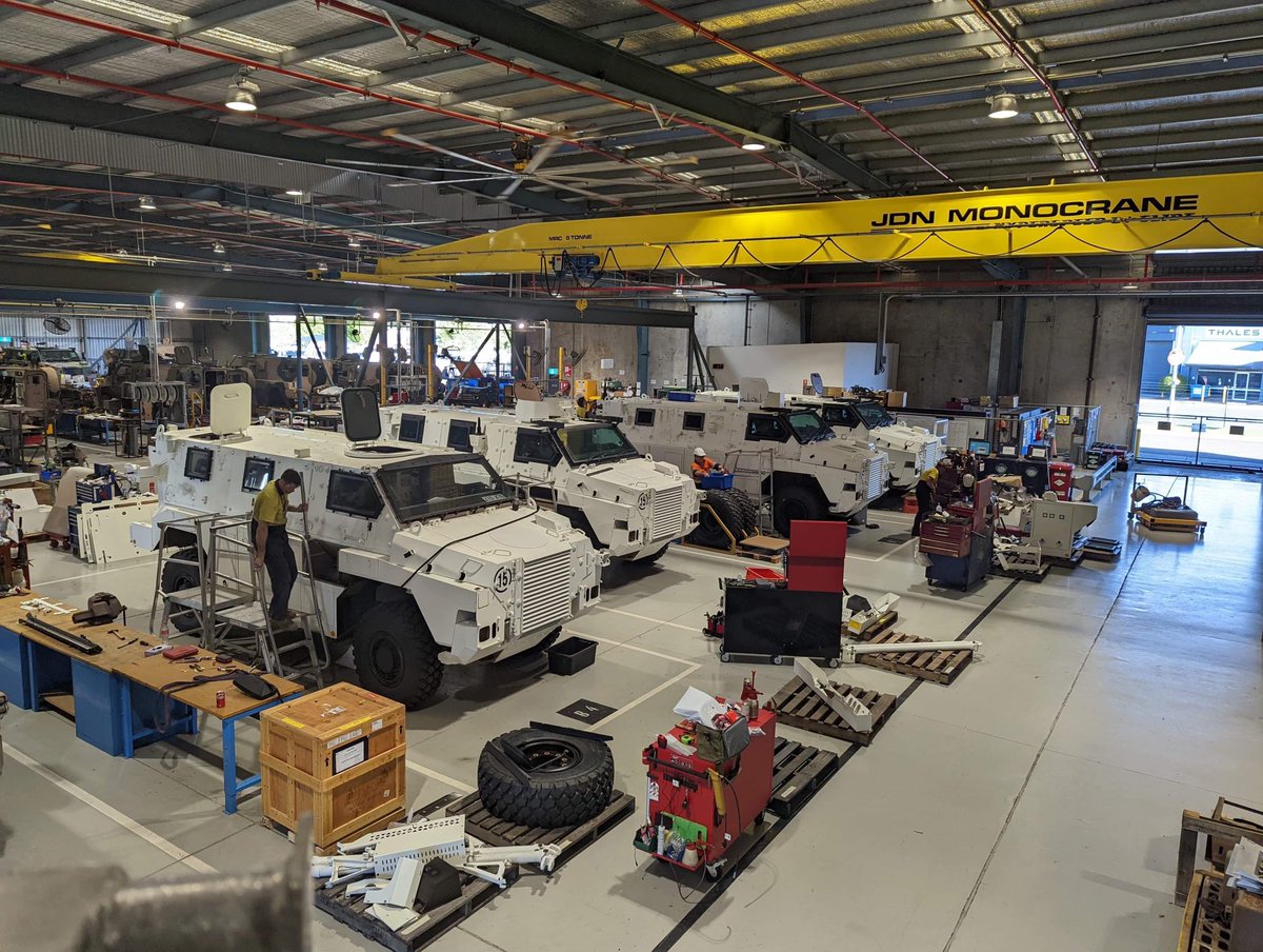 ThalesAustralia's tweet image. Proud to support the donation of Australian Bushmasters to Ukraine. Built by Thales in Bendigo, our team in Brisbane has worked around the clock to have them ready for airlift to Ukraine today. #australianmade