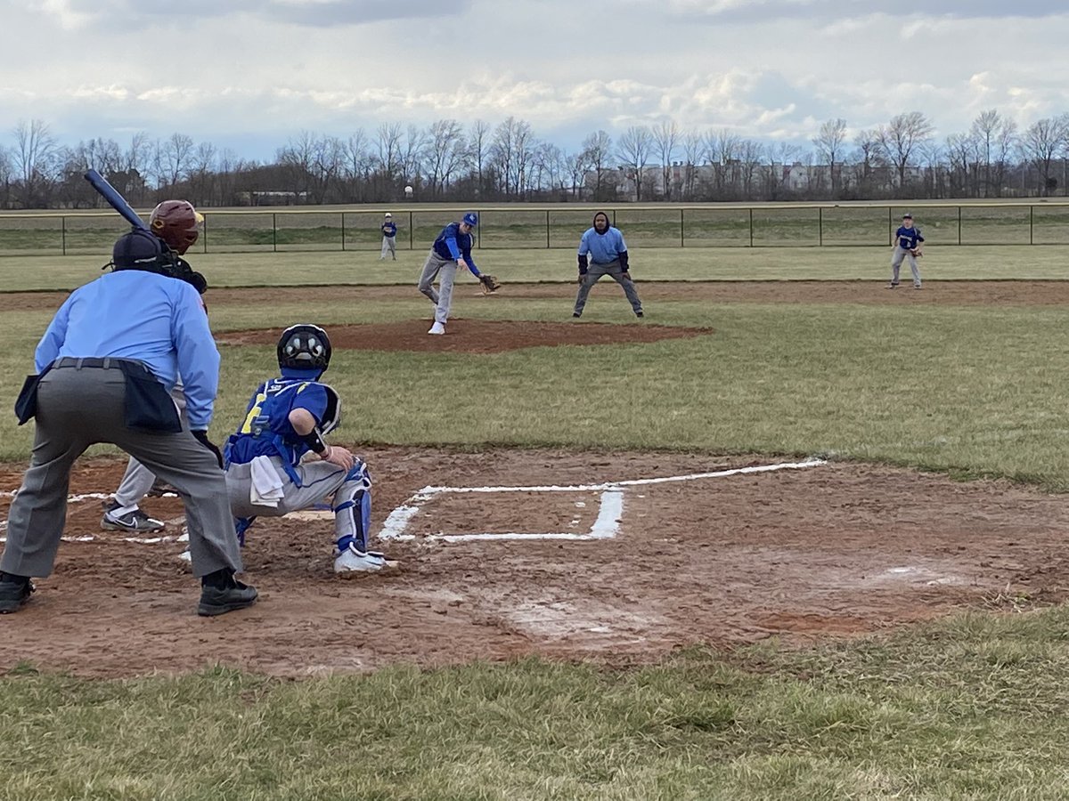 GCJHS_AD's tweet image. Busy night of sports tonight with 8th grade baseball hosting Fall Creek Valley and track hosting Pendleton Heights #gcsc