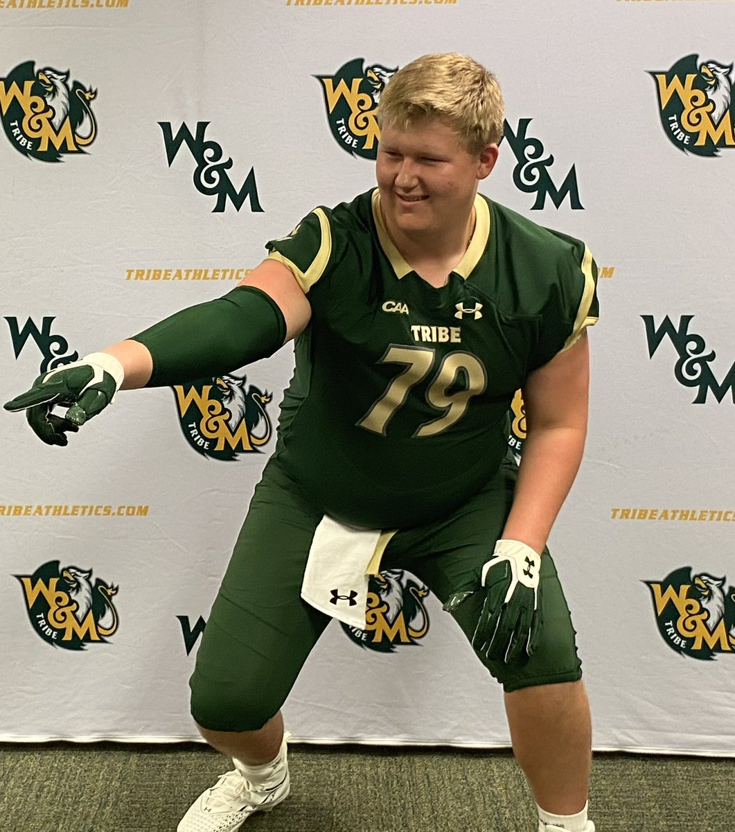Hayden_Raley66's tweet photo. 100% Committed🔰#Tribe @WMTribeFootball @CoachMikeLondon @CoachAcitelli @CoachBlackstock @GHSFootball @alex_fruth @c4_training @HogAcademyLLC https://t.co/hNHLJ7j4Z0