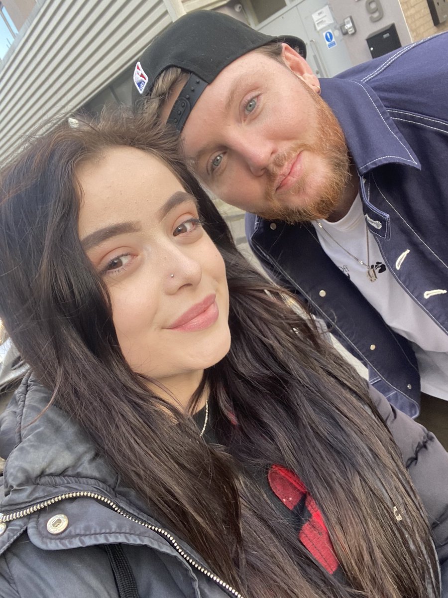 Well I didn’t expect this to happen today!! Thank you so much for making me this happy, I love you forever <a href="/JamesArthur23/">James Arthur</a> 😭❤️