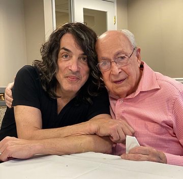 Paul Stanley tweet media