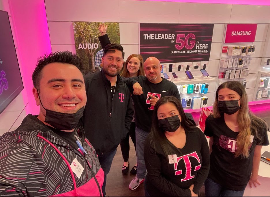 Danny Soro (@dannysoro) on Twitter photo Great store visits in the Central Region with our new Brand Manager!! Kirk, Orchard, and Batavia great job!! <a href="/shellalatulip/">Michaella LaTulip</a> <a href="/codybwelker/">Cody Welker</a> <a href="/TracyNolan_/">Tracy E. Nolan</a> <a href="/AngelGomez143/">Angel Gomez</a> <a href="/jaymaliktcc/">Jay Malik</a> <a href="/BrettKennedyTCC/">Brett Kennedy</a> @Wireless4TCC <a href="/Roozster/">Shahrooz Eslahi</a> <a href="/asadirfan/">Asad Irfan</a> <a href="/mariajimenezz4/">Maria Jimenez</a> Great store visits in the Central Region with our new Brand Manager!! Kirk, Orchard, and Batavia great job!! <a href="/shellalatulip/">Michaella LaTulip</a> <a href="/codybwelker/">Cody Welker</a> <a href="/TracyNolan_/">Tracy E. Nolan</a> <a href="/AngelGomez143/">Angel Gomez</a> <a href="/jaymaliktcc/">Jay Malik</a> <a href="/BrettKennedyTCC/">Brett Kennedy</a> @Wireless4TCC <a href="/Roozster/">Shahrooz Eslahi</a> <a href="/asadirfan/">Asad Irfan</a> <a href="/mariajimenezz4/">Maria Jimenez</a>