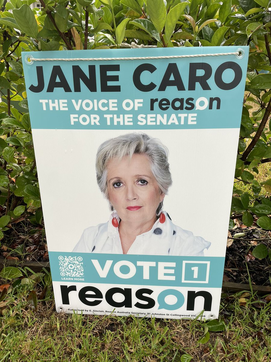 bcbg411's tweet photo. And now all the dog walkers and neighbours in my street in Sydney can see the formidable @JaneCaro in my garden.
We need a voice of reason representing NSW in the Senate.
Vote 1 Reason Party
#reasonparty #Auspol22 https://t.co/esIkCC9GQN