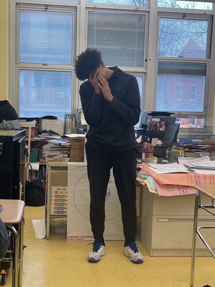 FrankConwellMS4's tweet photo. @FrankConwellMS4 Students in Ms. Piparo’s ELA class participated in a SEL lesson, Understanding Other People’s Emotions. Students acted emotions out for others to guess, identified body cues, & answered discussion questions with partners. #MS4SEL #MS4Wizards https://t.co/fr7DRtKuzL