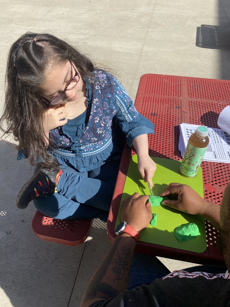 Calista Umbel tweet media