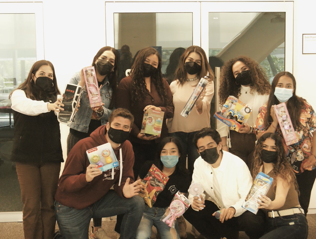 ¡El Día del niño se aproxima! 🙌🏼 Te invitamos a donar juguetes en buena condición de uso 😀

📍La recolección se va a estar llevando a cabo hasta el día 25 de abril en el salón 119 de aulas 6.

⌚️8:00am - 2:00pm y de 3:00pm - 5:00pm

🧸¡Tienes hasta el 25 de abril!