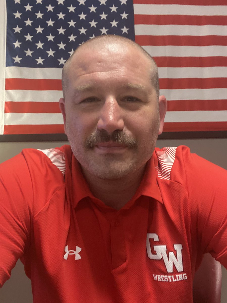 DanieloElliott's tweet photo. Guess I have a new look for a while. Made the deal with the team and they crushed it. I am a man of my word. Super proud of these guys and the wrestling community. Less than $5,000 to go to get our match! #DoubleDawgDay https://t.co/0qJ5bH5X2K