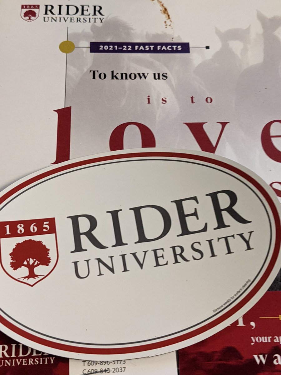 Renzo_Mazza's tweet image. #MCSCA Dinner! I had the pleasure to see 4 of my interns &amp;amp; learn more about all of the opportunities #Rider has for #collegestudents . #goodtimes #schoolcounselorsrock
