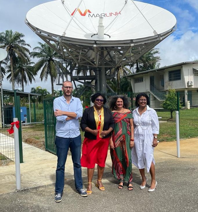 PhilippeBouba's tweet photo. Avec mes collègues @CTdeGuyane Vernet, Robinson-Chocho et @MarieRattier à l'occasion de l'inauguration d'une nouvelle antenne @Marlink_News 👋 #5VPESR https://t.co/z477aDoqag