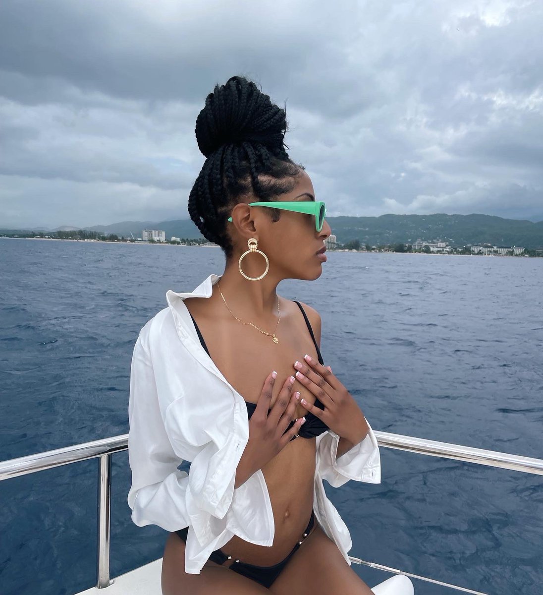 indyybindyy's tweet photo. She ah do it her way🖤🇯🇲✨ https://t.co/W3tIaI3aat