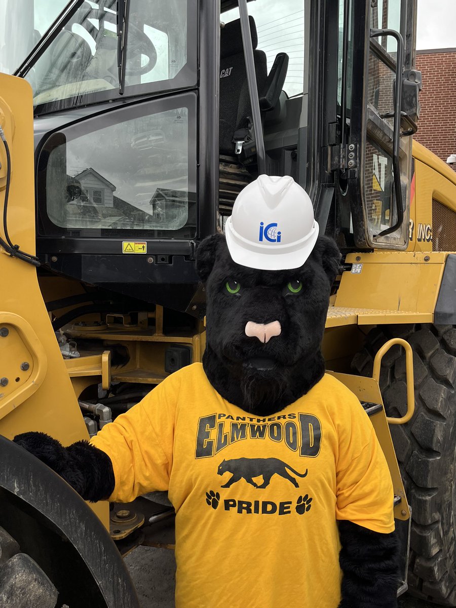 ew401_panthers's tweet photo. We are excited to have our renovation project under way! @ICIBuilds @terryfielden @epcusd401 https://t.co/wVbcjK5fPZ