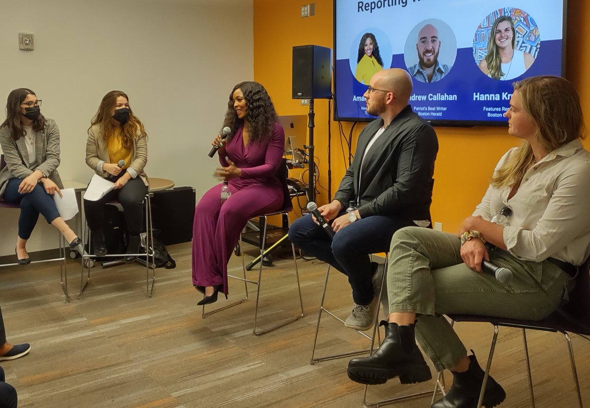 Thanks so much to <a href="/AmakaUbakaTV/">Amaka Ubaka</a>, <a href="/_AndrewCallahan/">Andrew Callahan</a> and <a href="/hannaskrueger/">Hanna Krueger</a> for sharing their #journalism journeys with <a href="/Suffolk_U/">Suffolk University</a> students, including @suffolkjournal staffers who organized the event with @suffolkcareers. #inspiring @7news <a href="/bostonherald/">Boston Herald</a> @bostonglobe