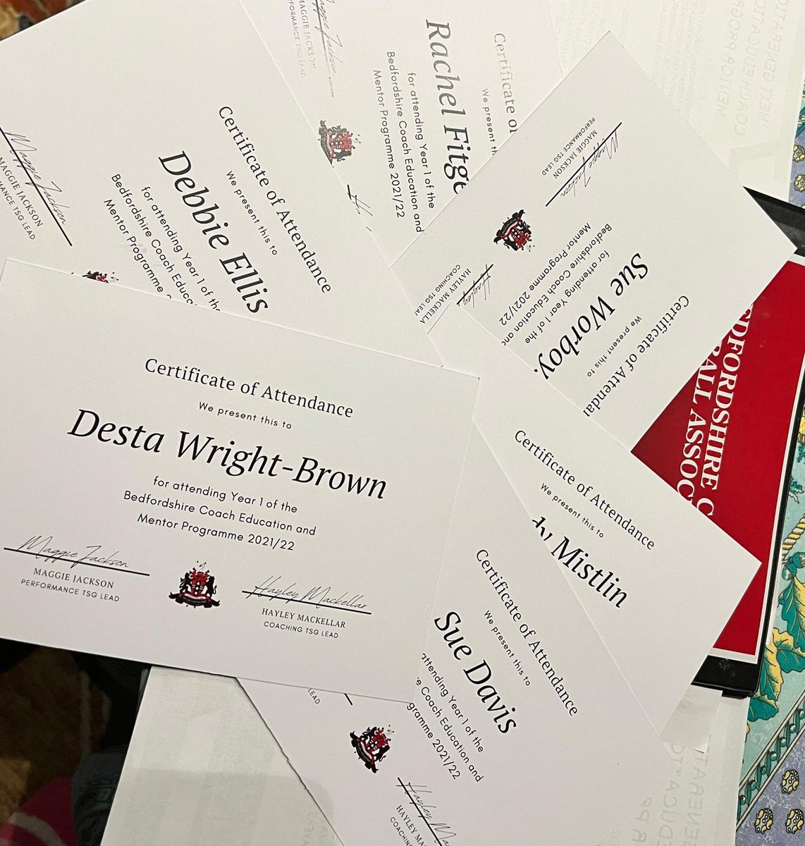 BedsCountyNet's tweet image. It’s a wrap …. Eight months later and we have come to the end of the first ever Bedfordshire Coach Education Programme 2021/22 ❤️🖤 An amazing season spent with 6 amazing coaches #coachesofthefuture #year1 #nextupyear2 #coacheducationandmentor #netball